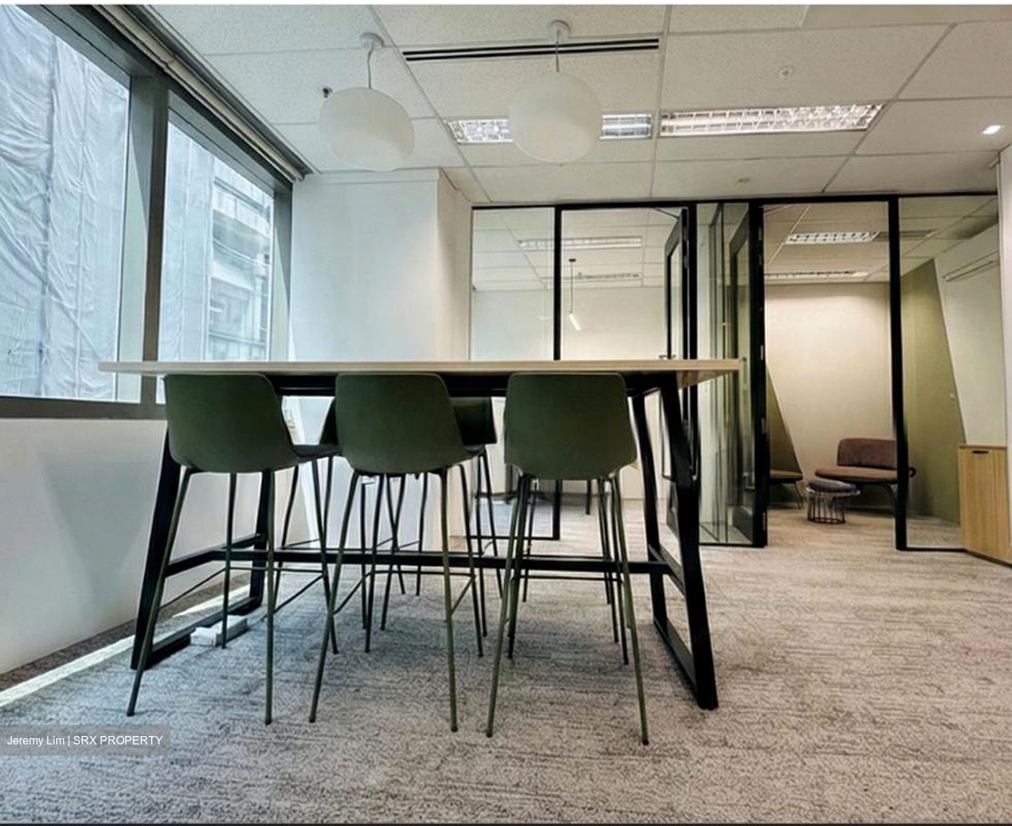 Robinson 112 (D1), Office #572100181